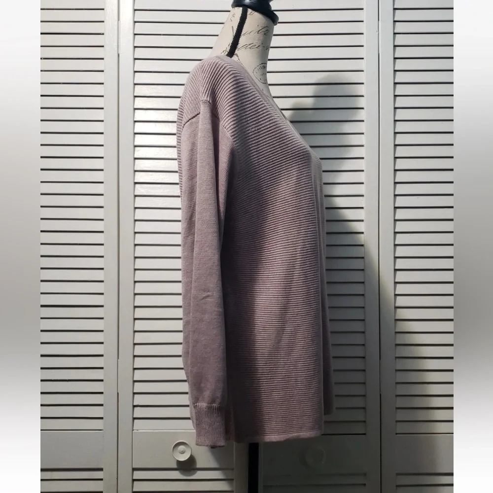 Ella Moss Men's V-Neck Sweater in Taupe - Picture 6 of 7